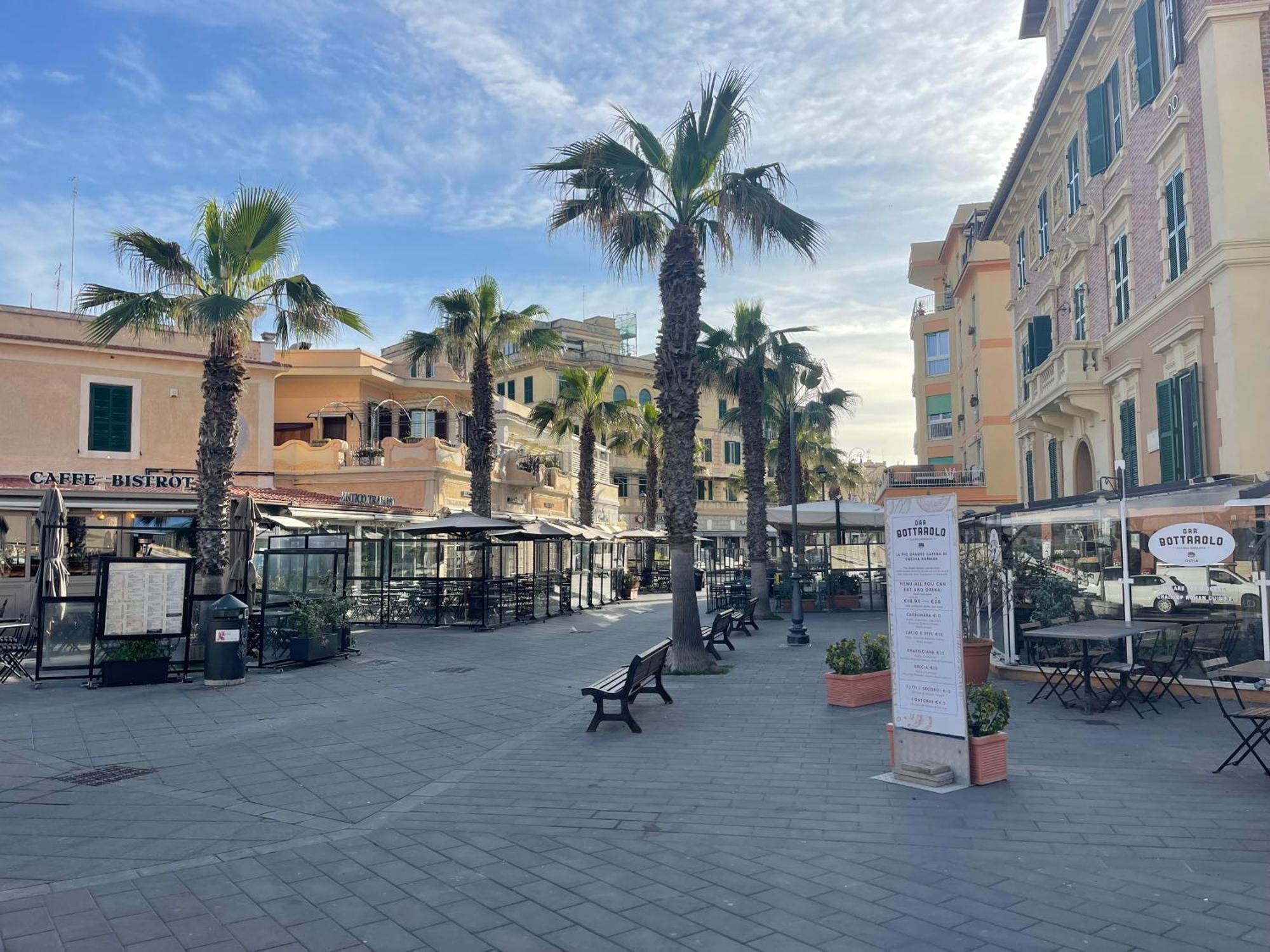 La Tua Casa Nel Centro Di Ostia Βίλα Εξωτερικό φωτογραφία